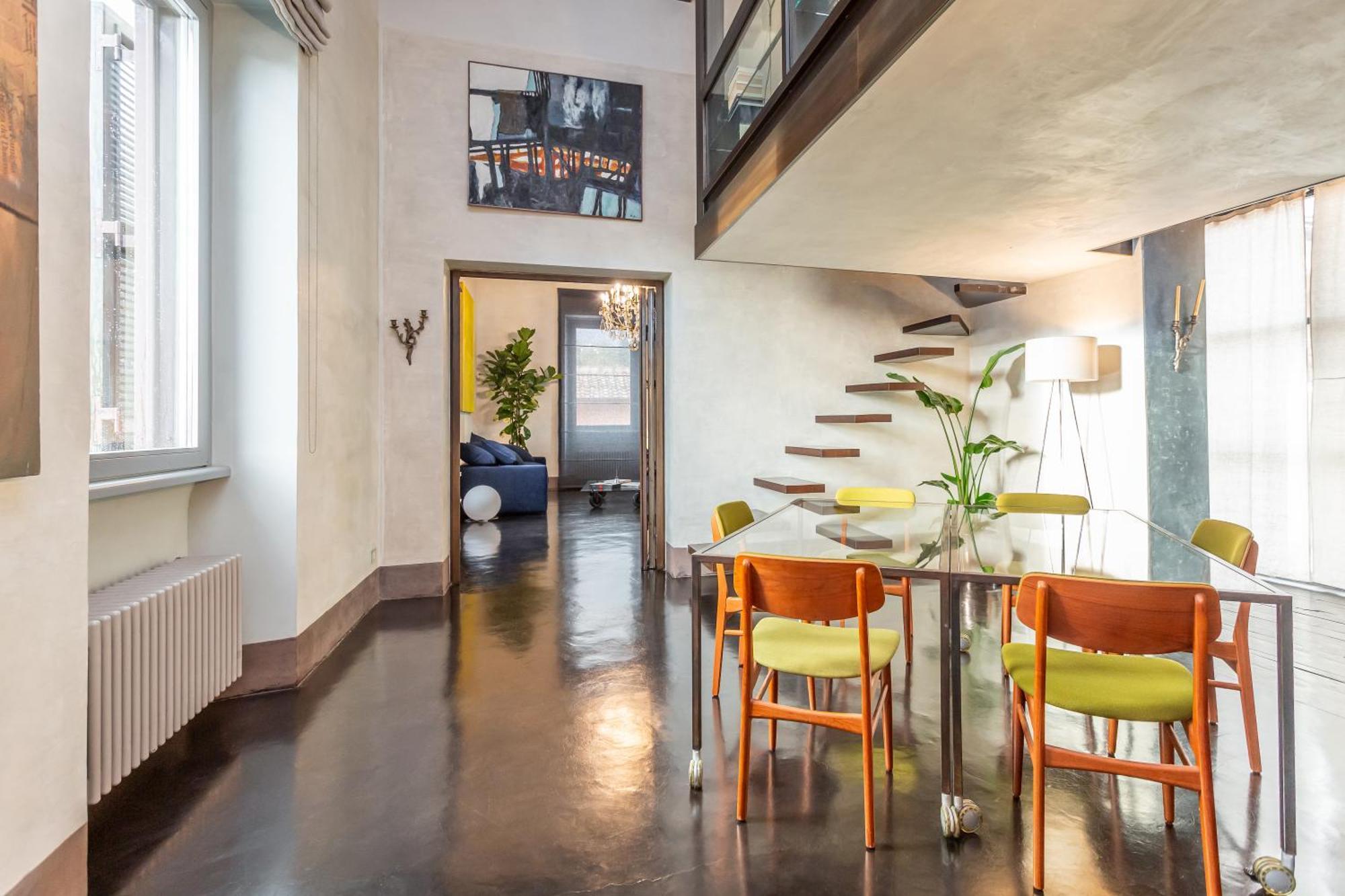 Iconic Apartment With Unique Colosseum View Rome Bagian luar foto