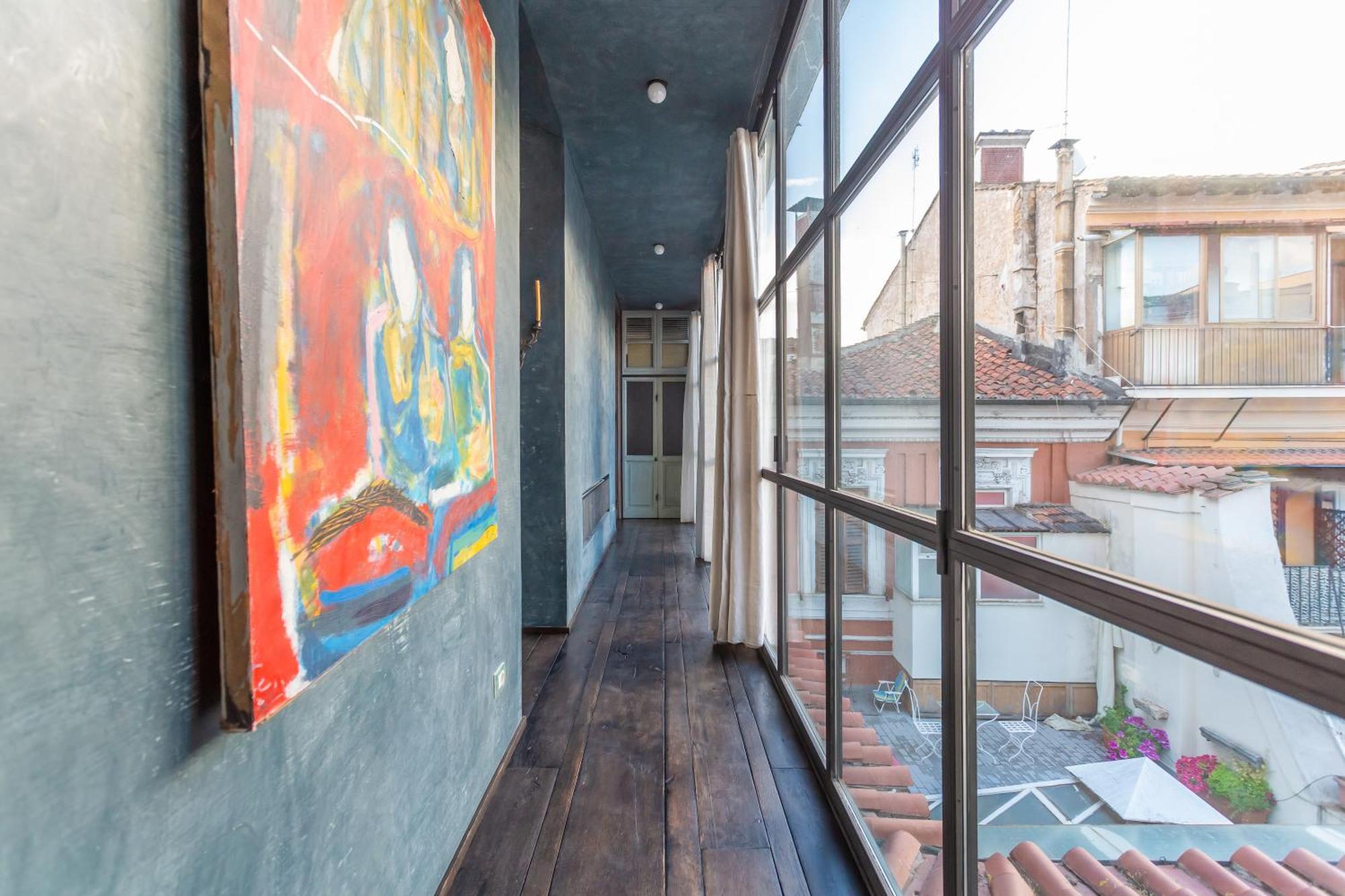 Iconic Apartment With Unique Colosseum View Rome Bagian luar foto